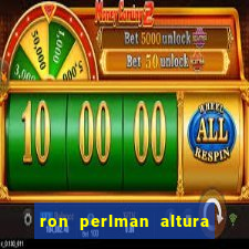 ron perlman altura e peso